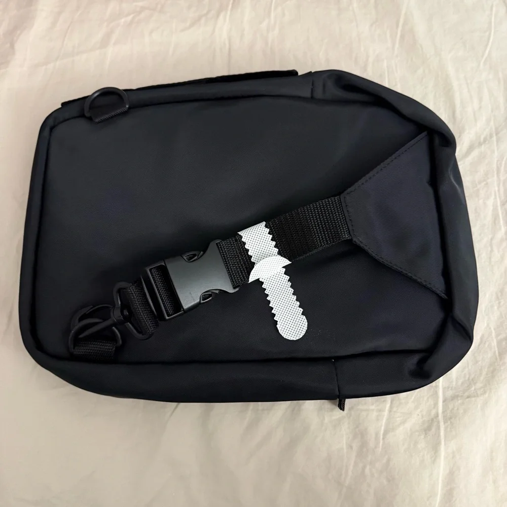 DSW sling bag